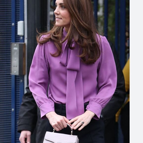 Jones NY Silk Satin Purple Bow Flutter Silk Blouse Fall Long-Sleeved sz 4 - Picture 2 of 13